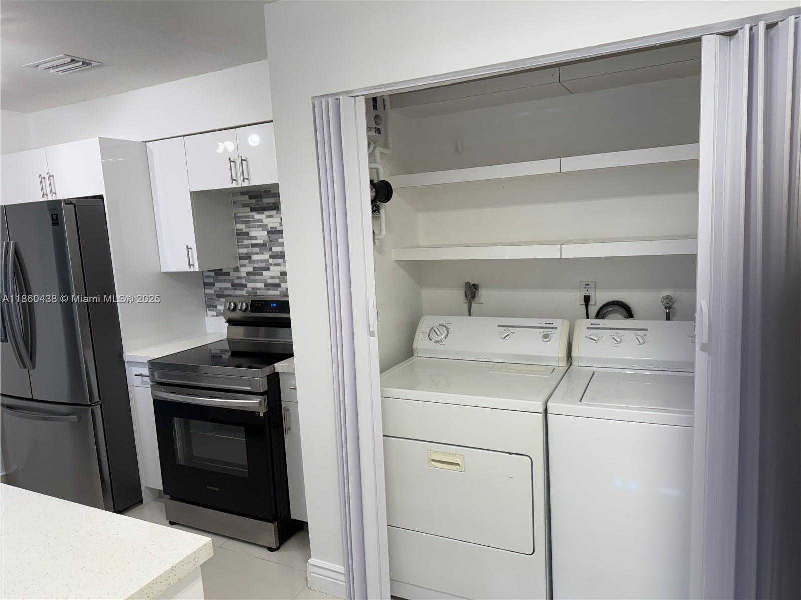 Small Image of 17500 NORTH WEST 67TH PL #M-4, Hialeah Number 7