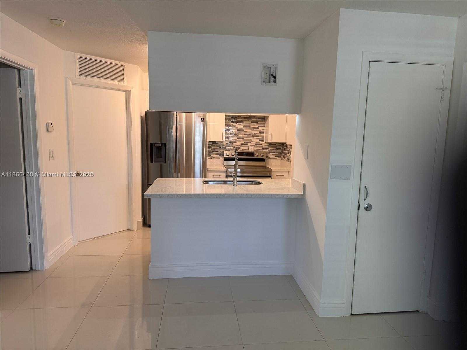 Small Image of 17500 NORTH WEST 67TH PL #M-4, Hialeah Number 8
