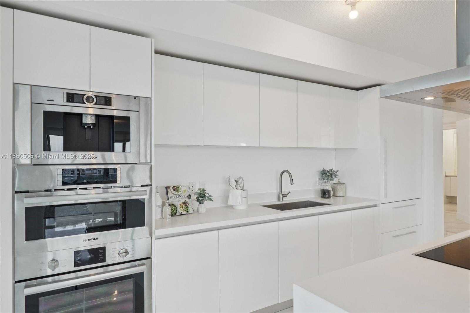 Small Image of 330 SUNNY ISLES BLVD #5-907, Sunny Isles Beach Number 24