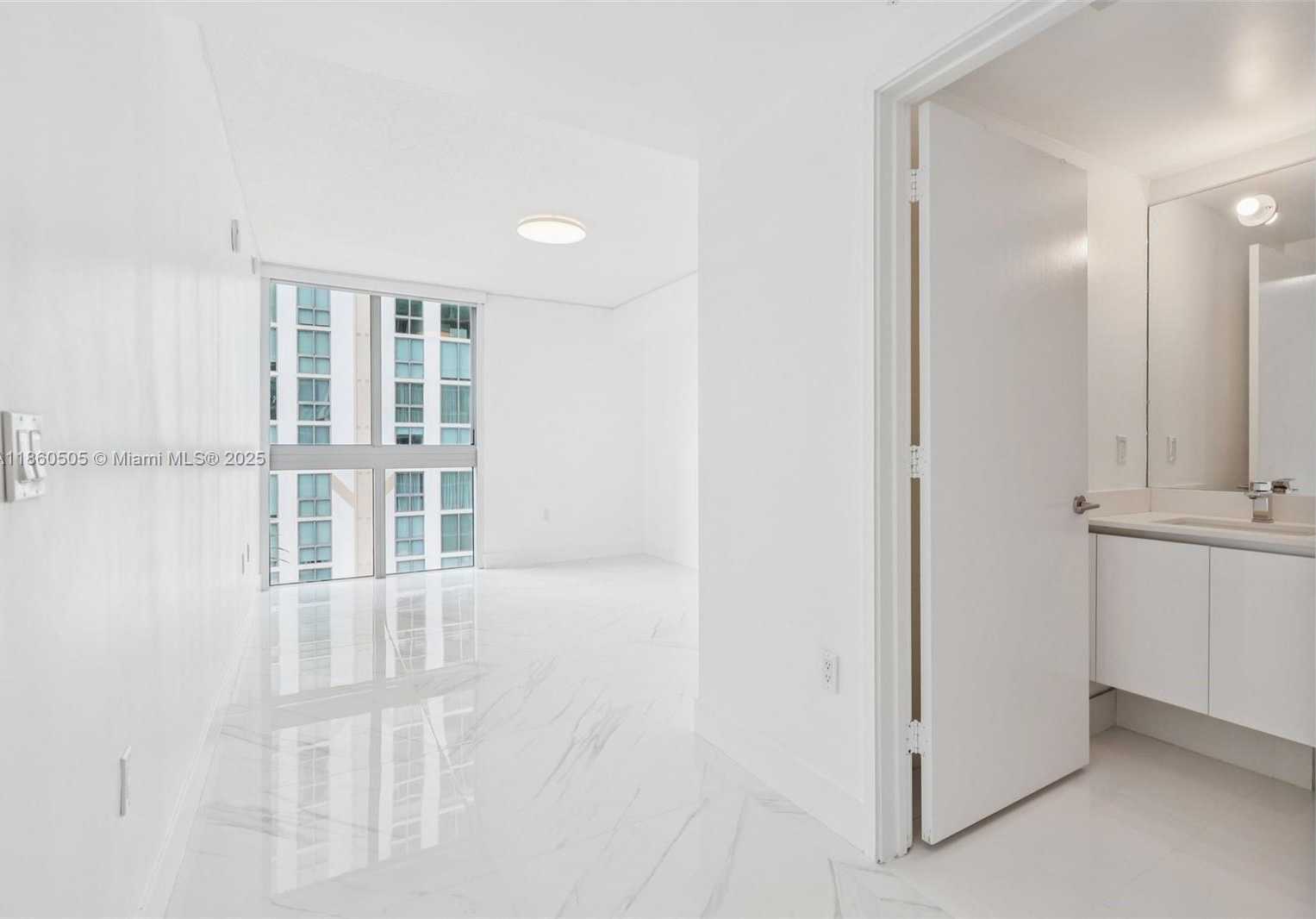 Small Image of 330 SUNNY ISLES BLVD #5-907, Sunny Isles Beach Number 39