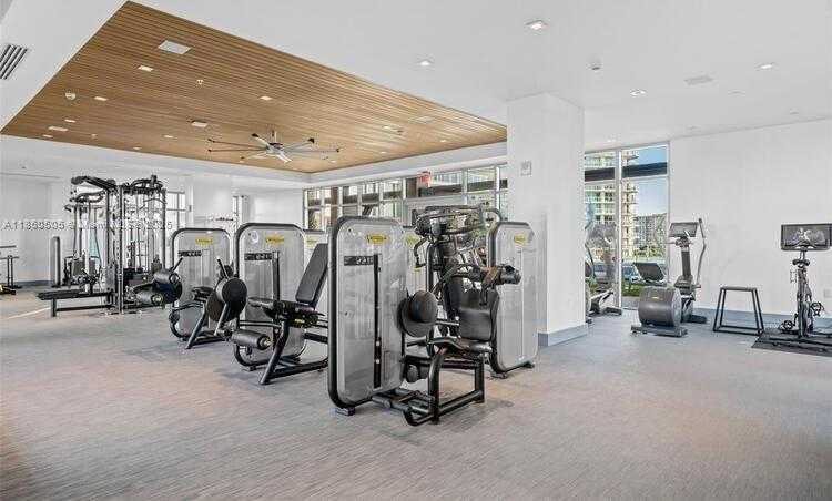 Small Image of 330 SUNNY ISLES BLVD #5-907, Sunny Isles Beach Number 77