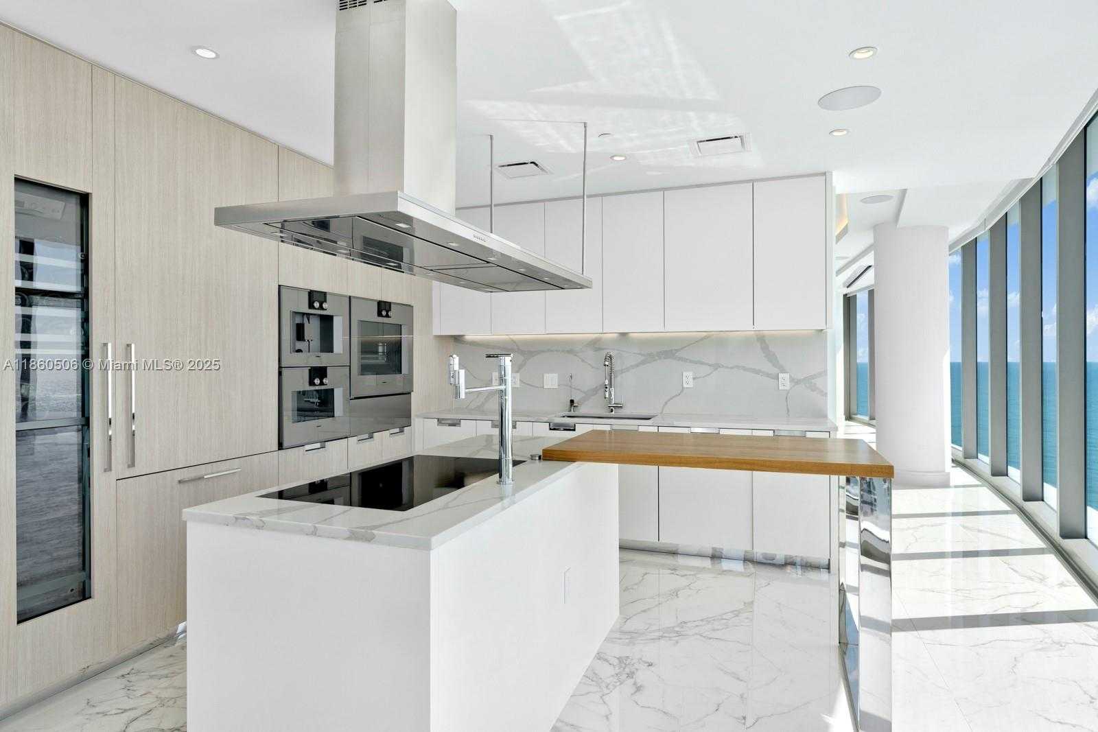 Small Image of 15701 COLLINS AVE #1705, Sunny Isles Beach Number 14