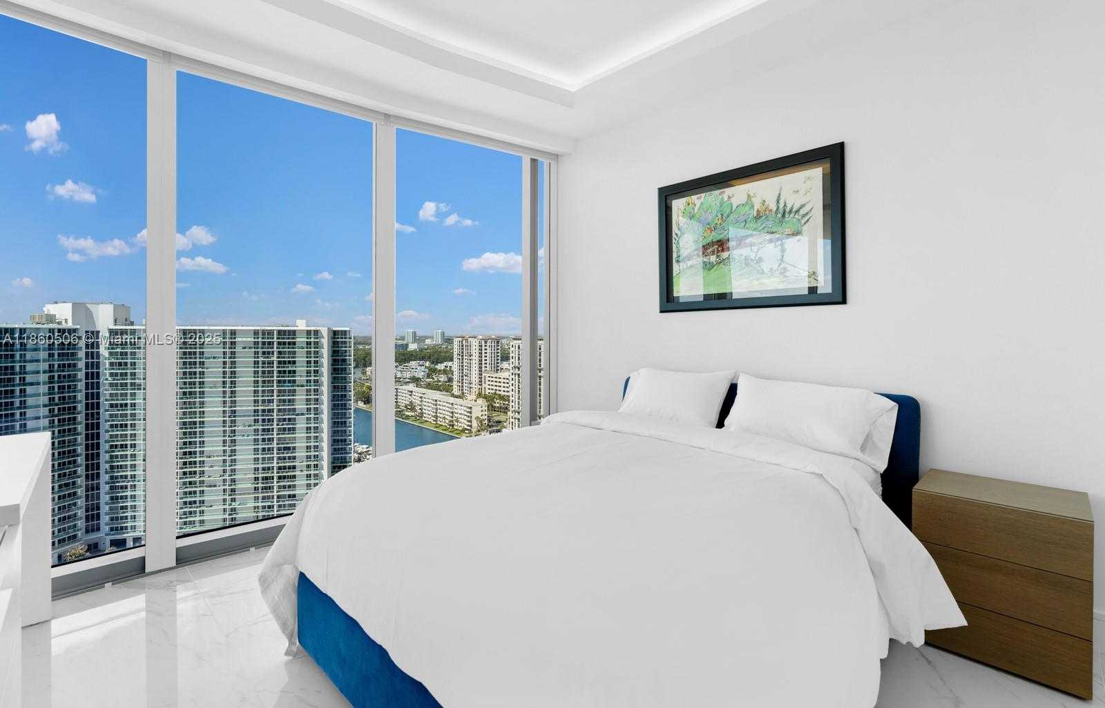 Small Image of 15701 COLLINS AVE #1705, Sunny Isles Beach Number 19