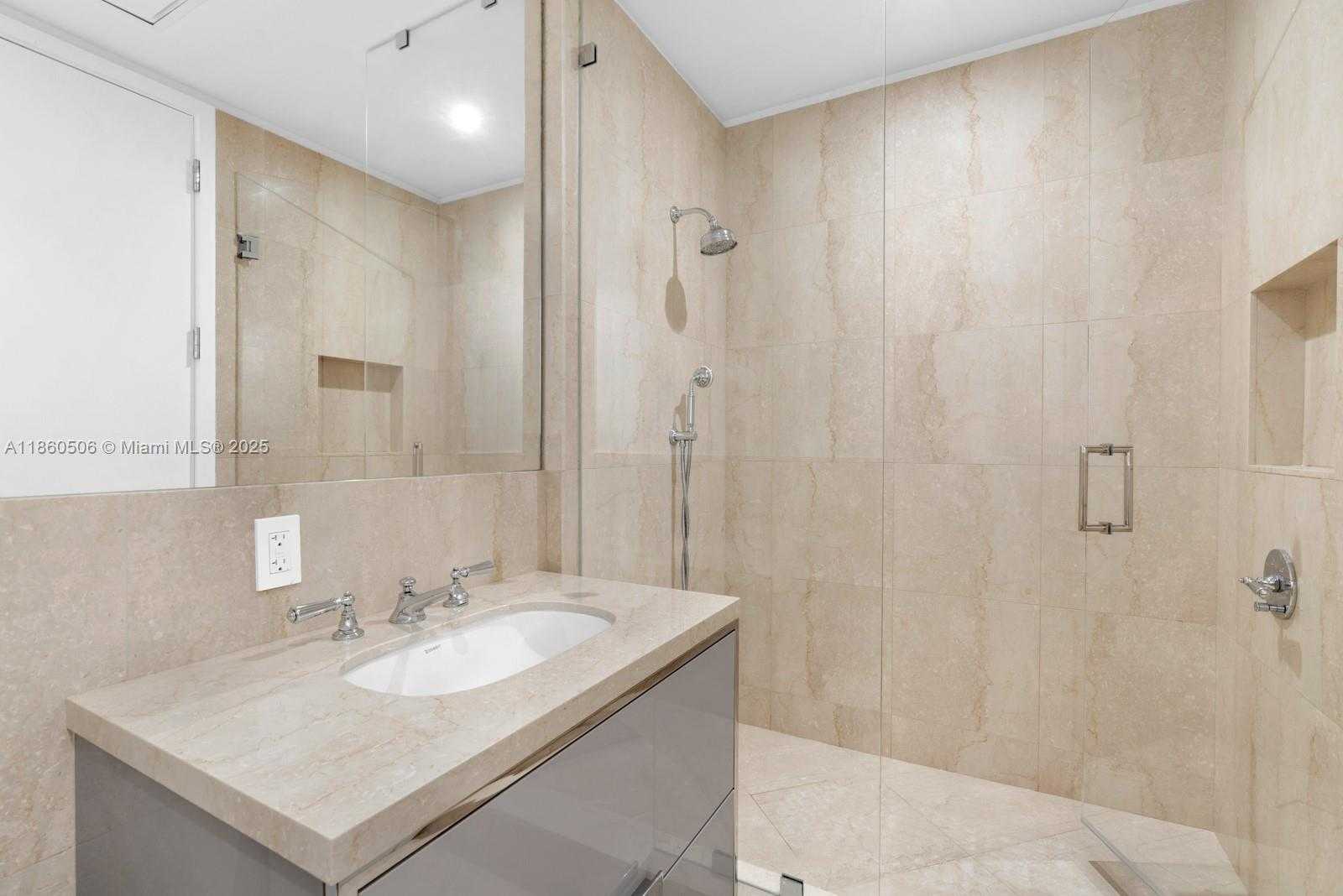 Small Image of 15701 COLLINS AVE #1705, Sunny Isles Beach Number 22