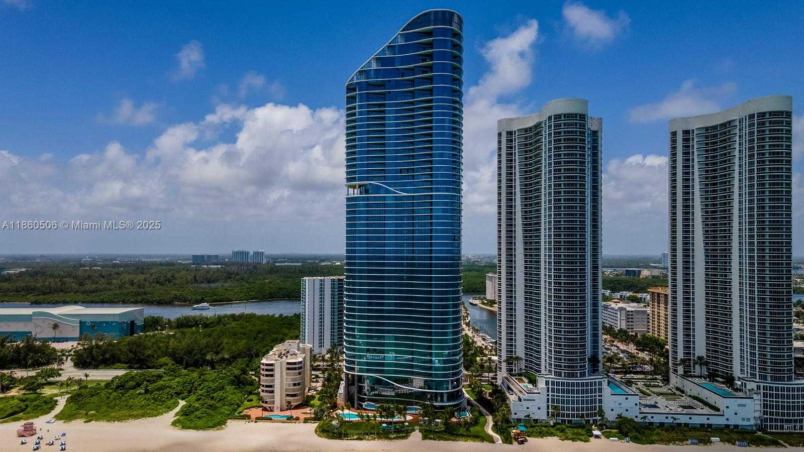 Small Image of 15701 COLLINS AVE #1705, Sunny Isles Beach Number 32