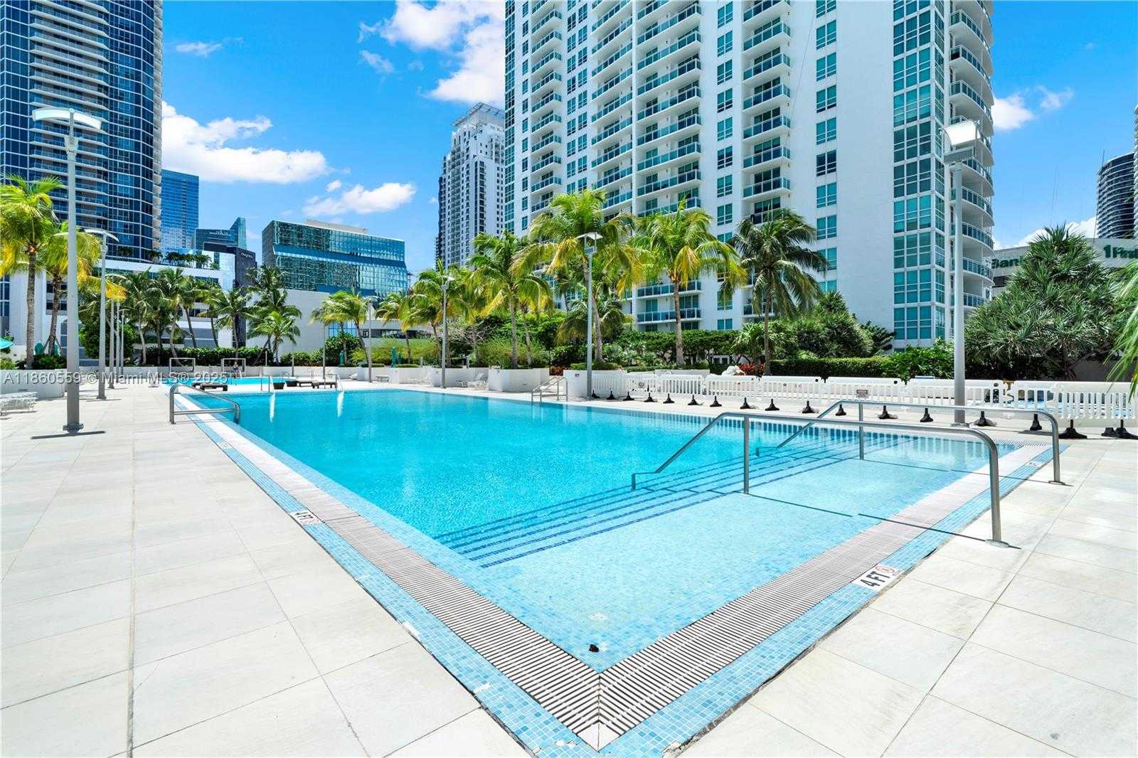 Small Image of 950 BRICKELL BAY DR #802, Miami Number 21