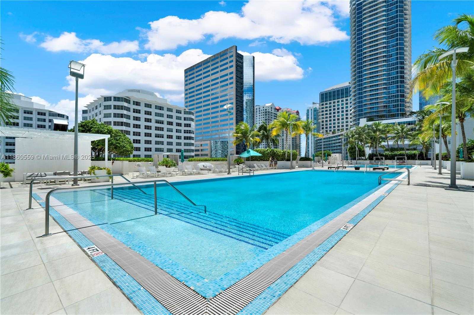 Small Image of 950 BRICKELL BAY DR #802, Miami Number 23