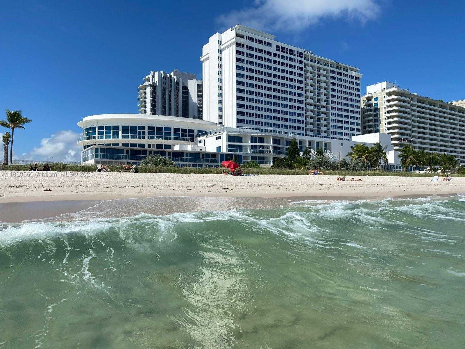 Small Image of 5445 COLLINS AVE #1607, Miami Beach Number 14