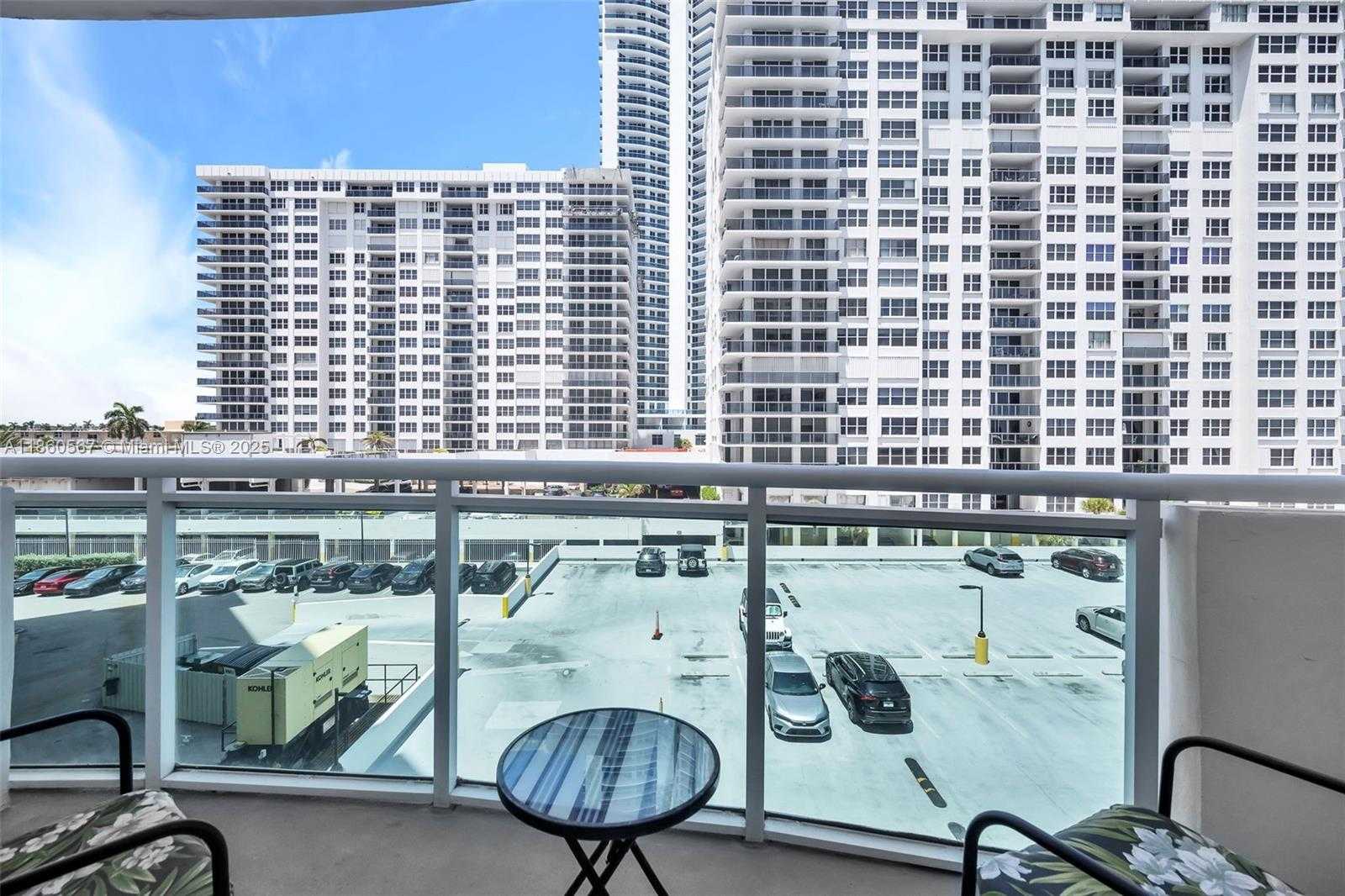 Small Image of 3001 SOUTH OCEAN DR #403, Hollywood Number 14