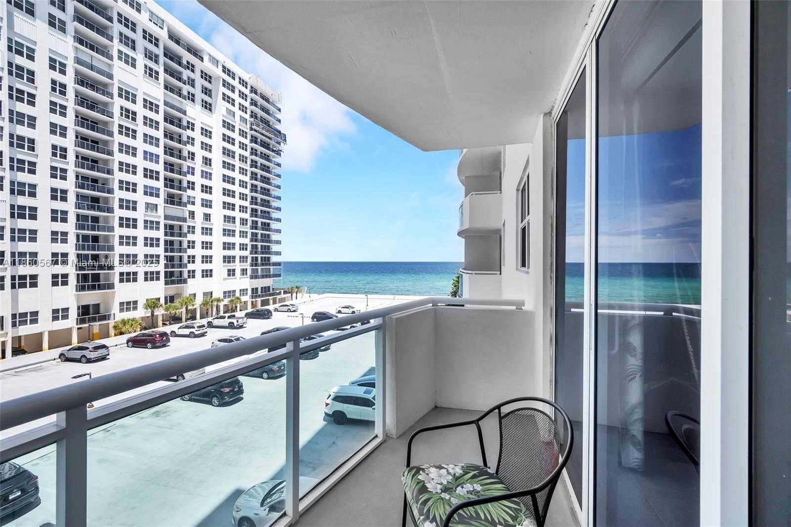 Small Image of 3001 SOUTH OCEAN DR #403, Hollywood Number 16