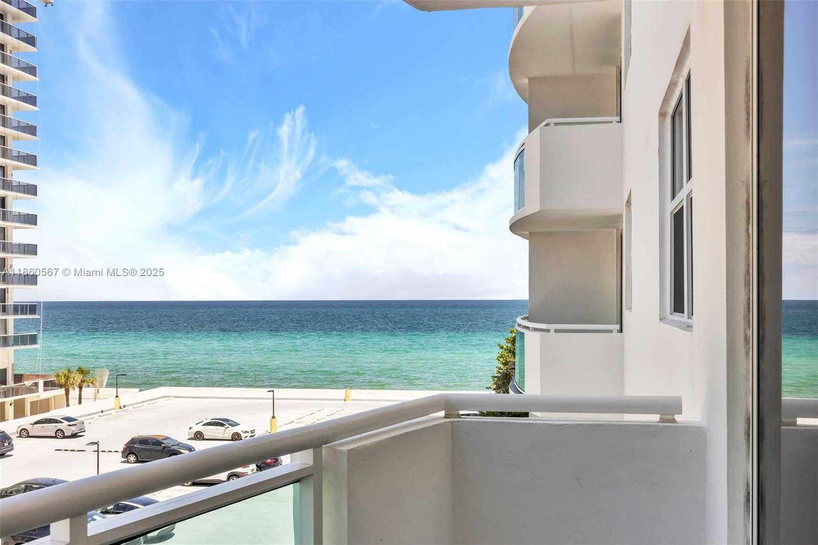 Small Image of 3001 SOUTH OCEAN DR #403, Hollywood Number 17