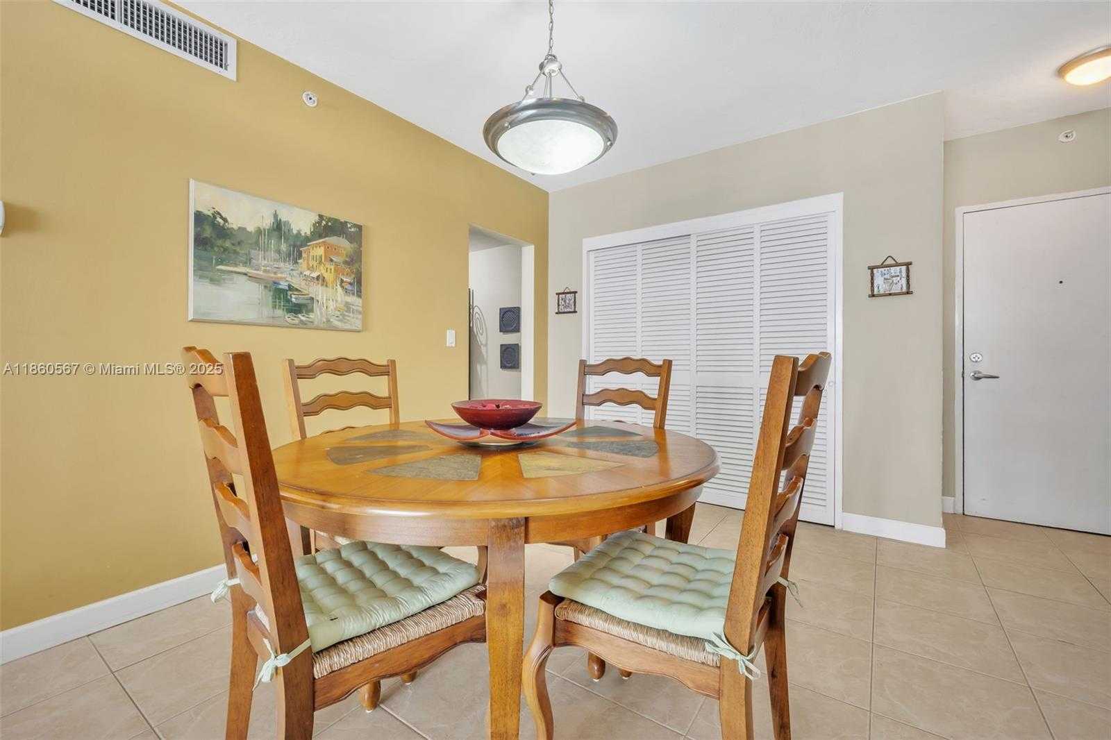 Small Image of 3001 SOUTH OCEAN DR #403, Hollywood Number 6
