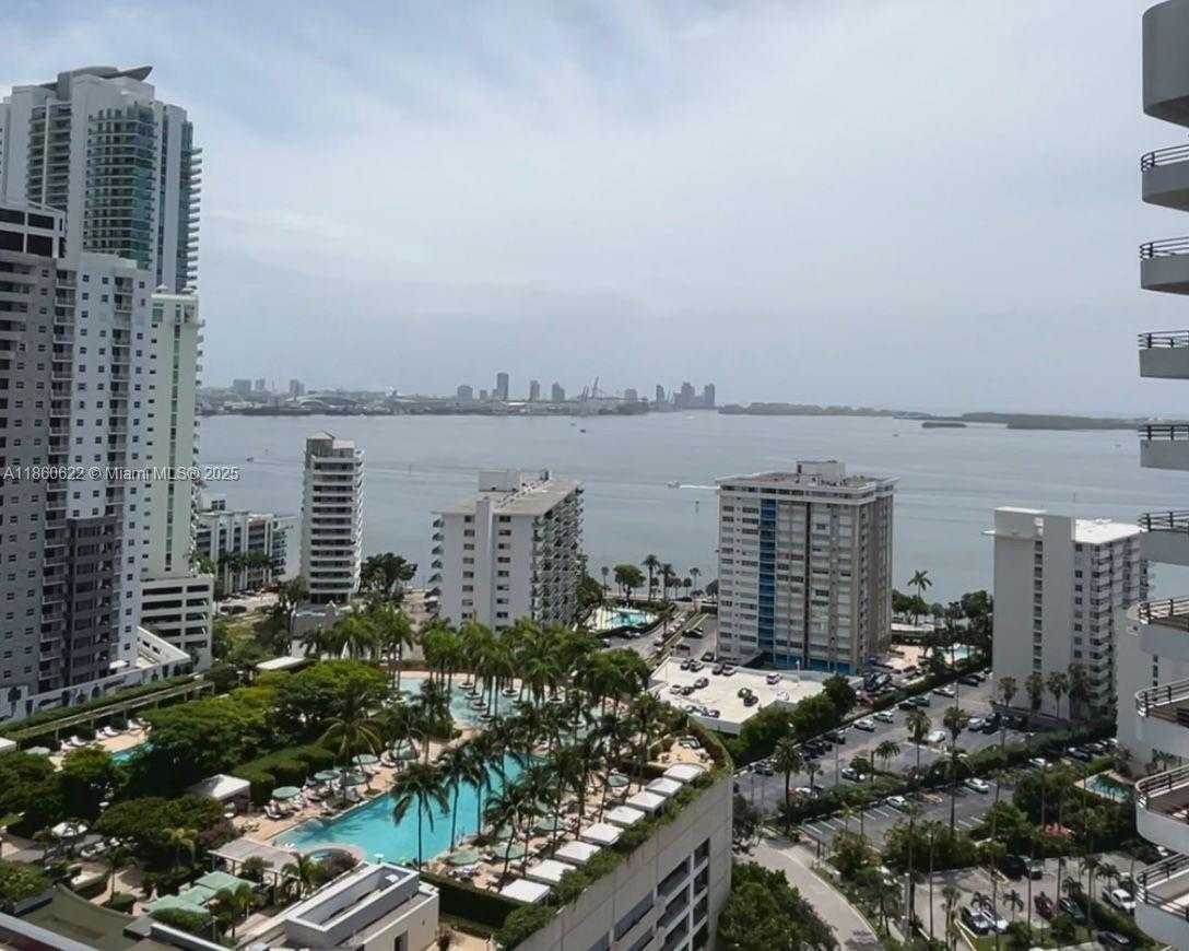 Small Image of 1451 BRICKELL AVE #2102, Miami Number 3