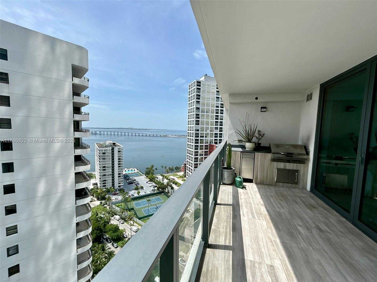 Small Image of 1451 BRICKELL AVE #2102, Miami Number 4