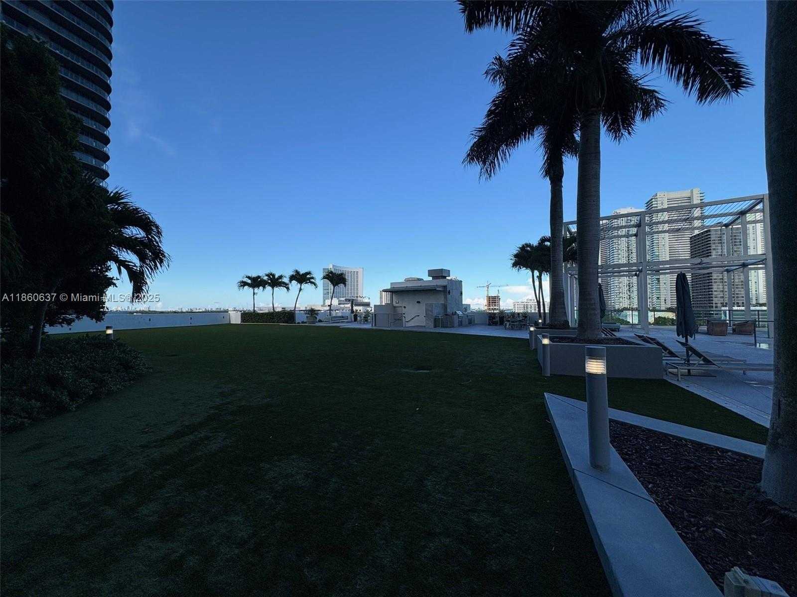 Small Image of 3301 NORTH EAST 1ST AVE #M0306, Miami Number 18