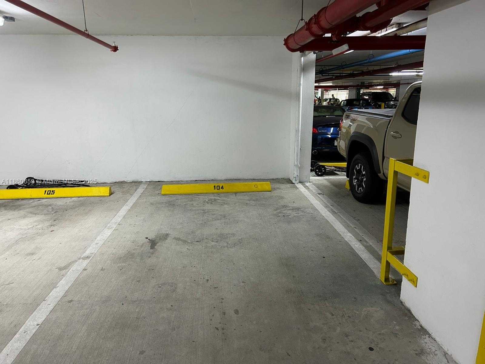Small Image of 110 WASHINGTON AVE #2421, Miami Beach Number 24