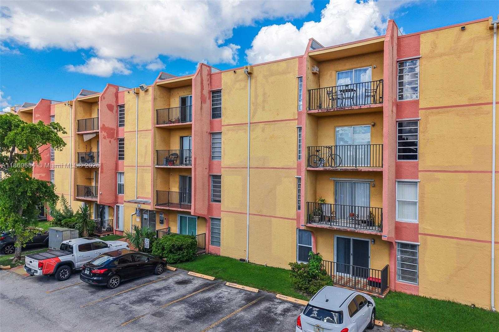 Small Image of 4705 NORTH WEST 7TH ST #201-7, Miami Number 28