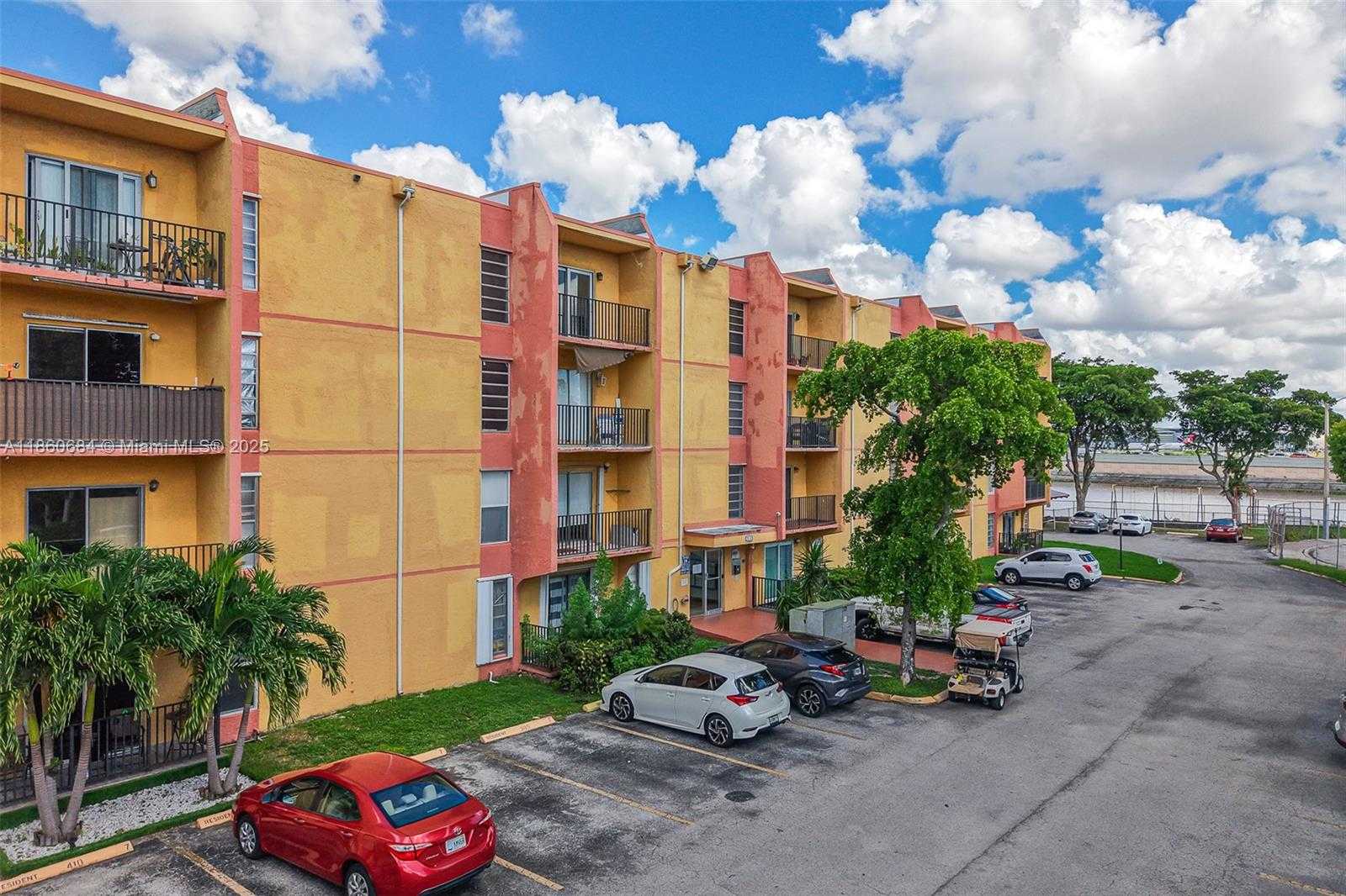 Small Image of 4705 NORTH WEST 7TH ST #201-7, Miami Number 29
