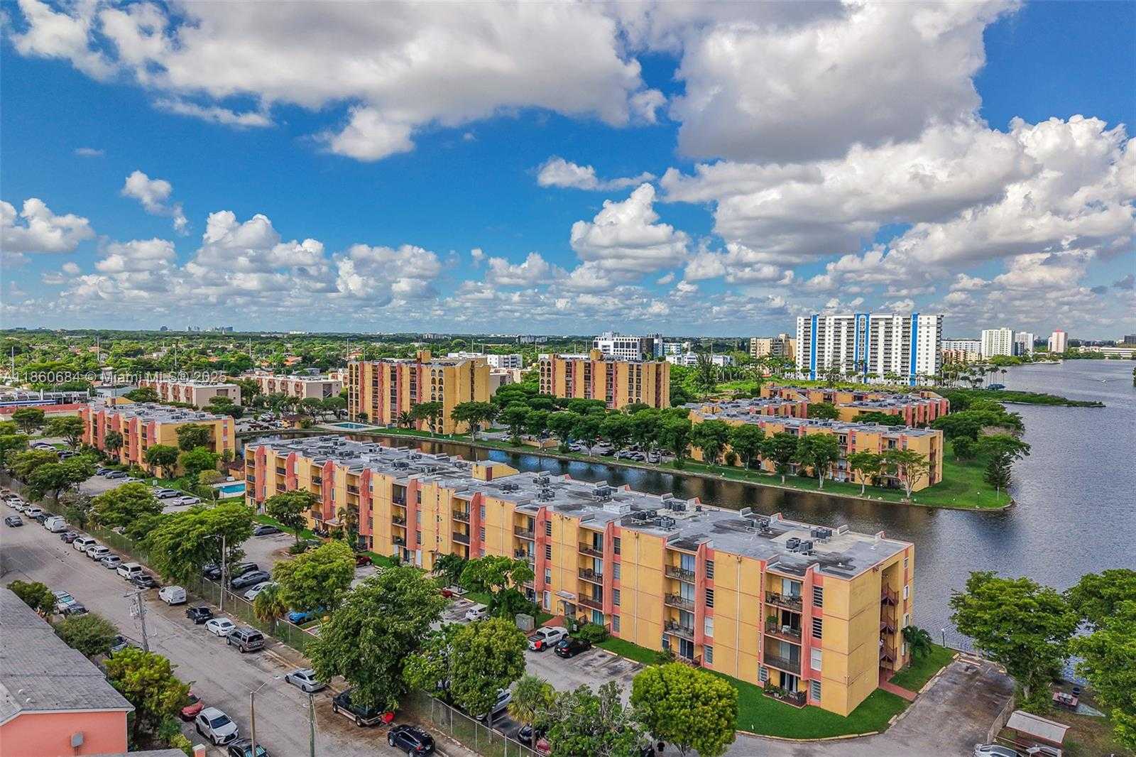 Small Image of 4705 NORTH WEST 7TH ST #201-7, Miami Number 36