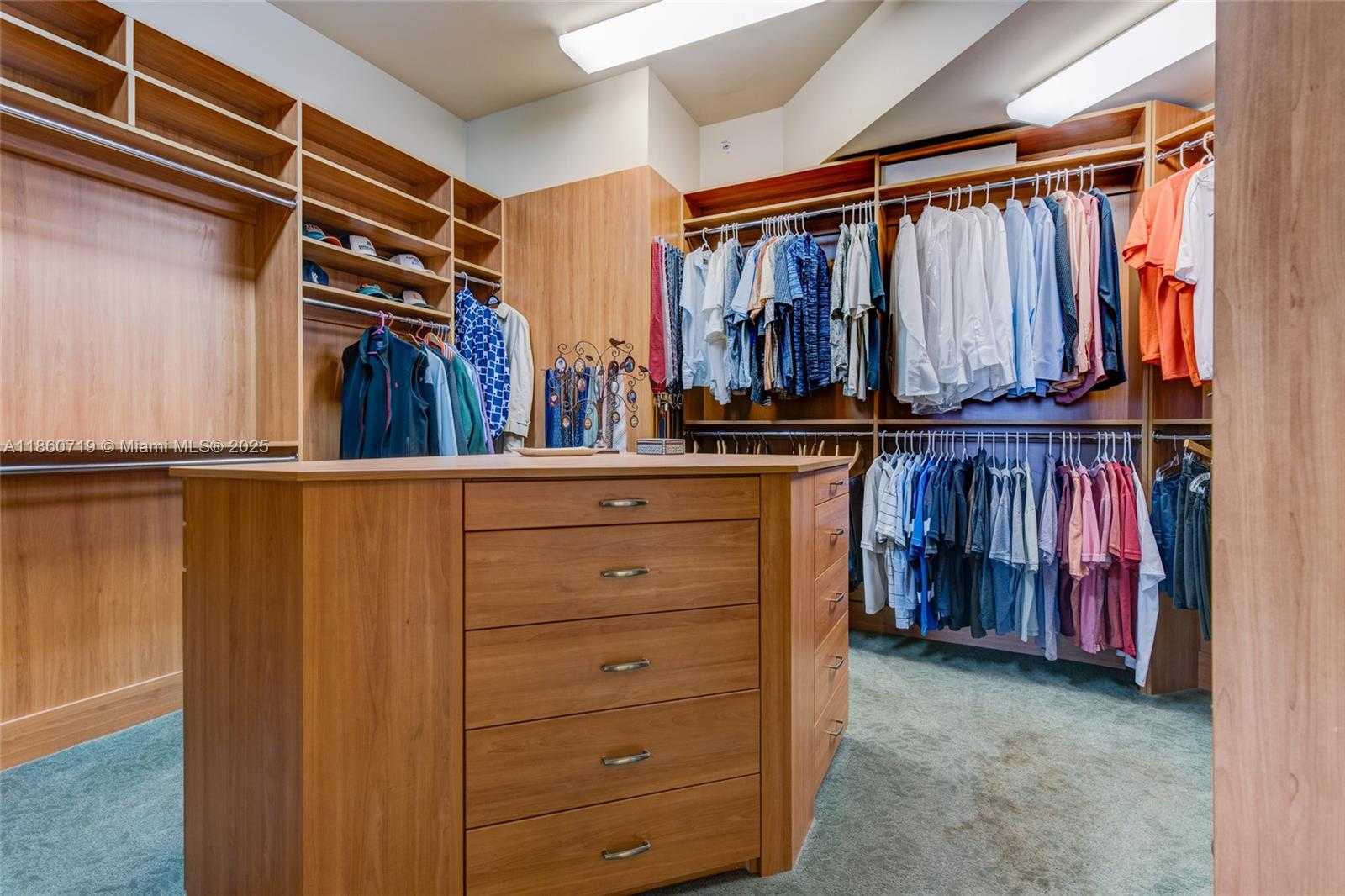 Small Image of 60 EDGEWATER DR #7H, Coral Gables Number 21