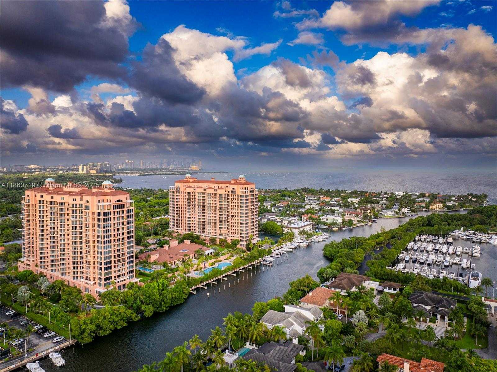 Small Image of 60 EDGEWATER DR #7H, Coral Gables Number 35