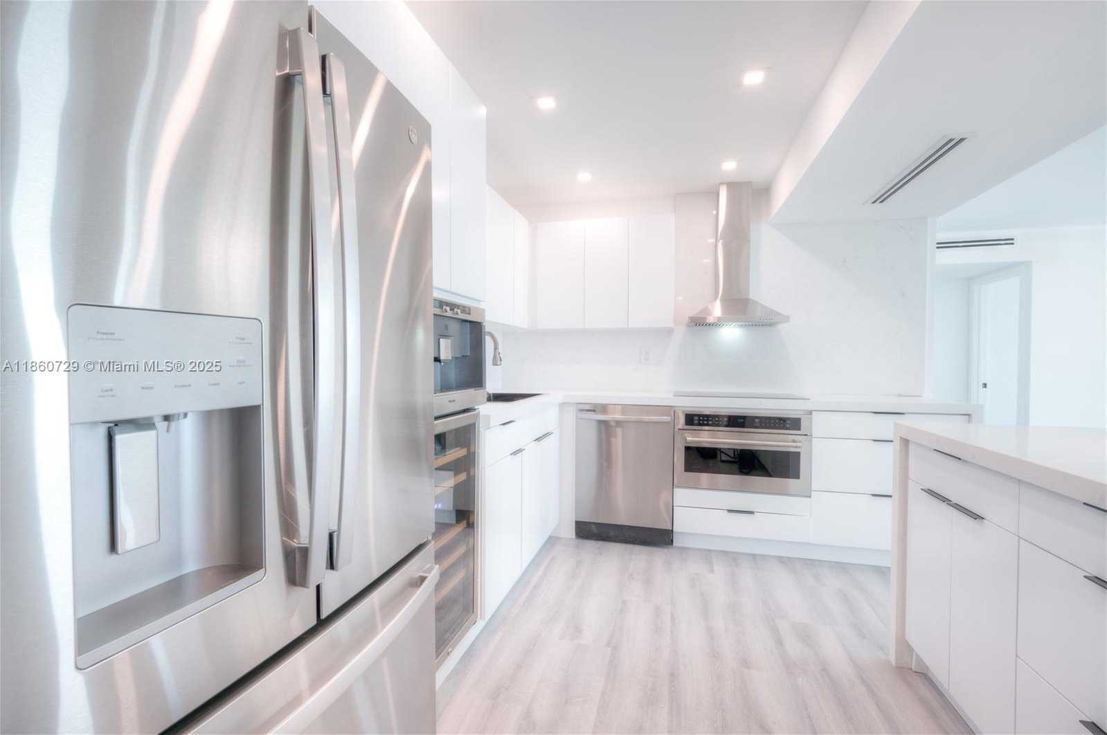 Small Image of 1410 SOUTH OCEAN DR #1406, Hollywood Number 13