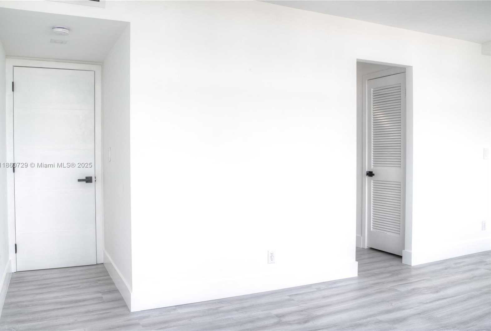 Small Image of 1410 SOUTH OCEAN DR #1406, Hollywood Number 24