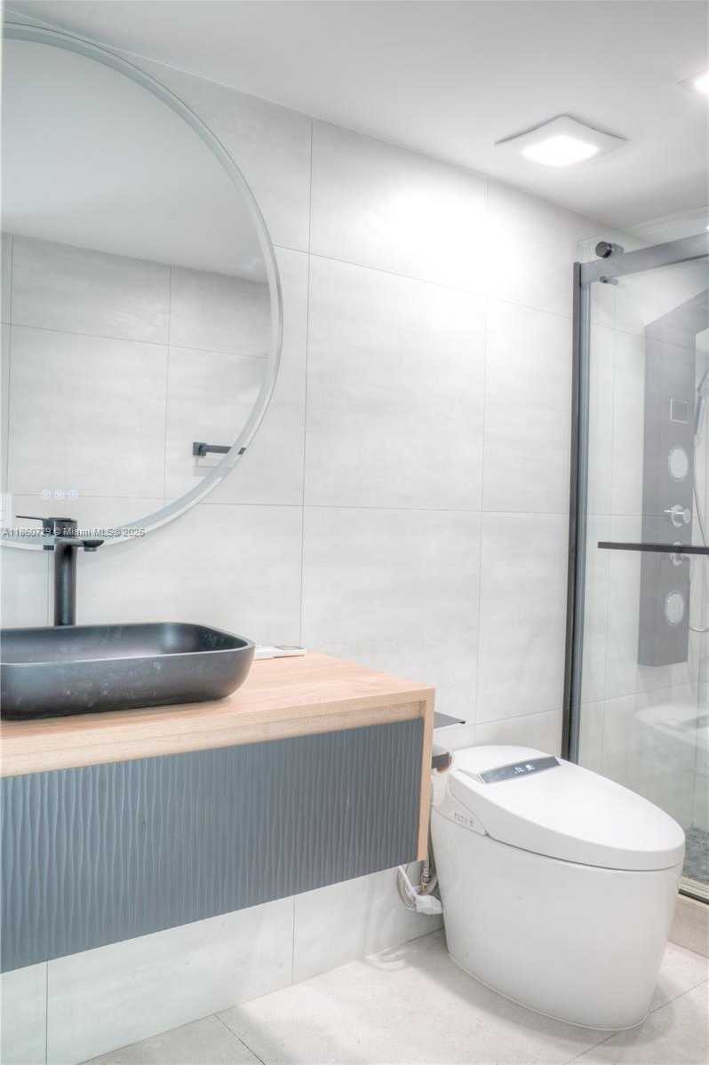 Small Image of 1410 SOUTH OCEAN DR #1406, Hollywood Number 29