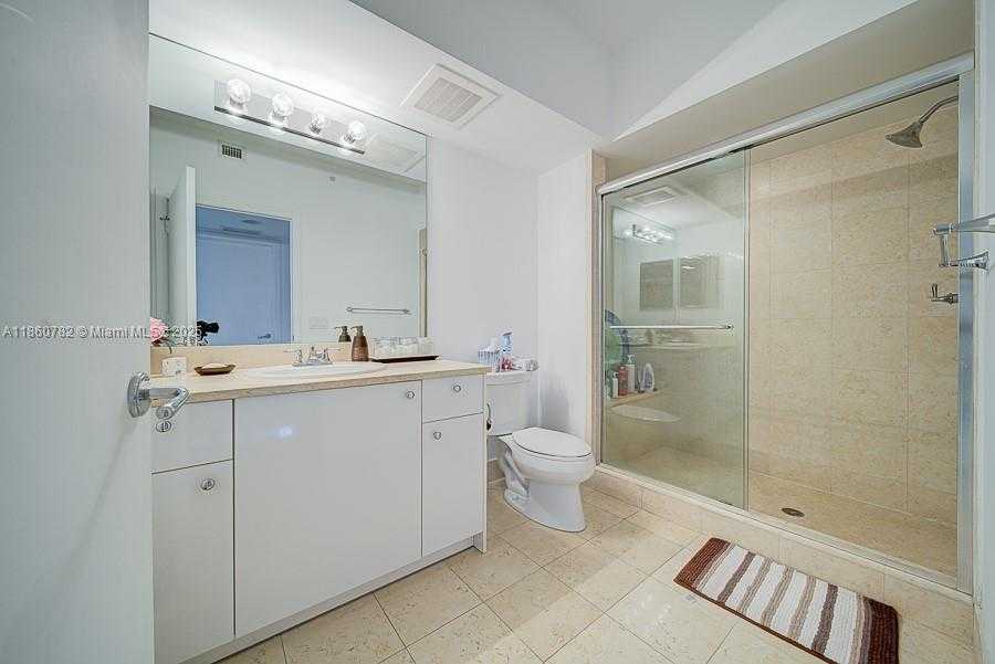 Small Image of 19900 EAST COUNTRY CLUB DR #308, Aventura Number 29