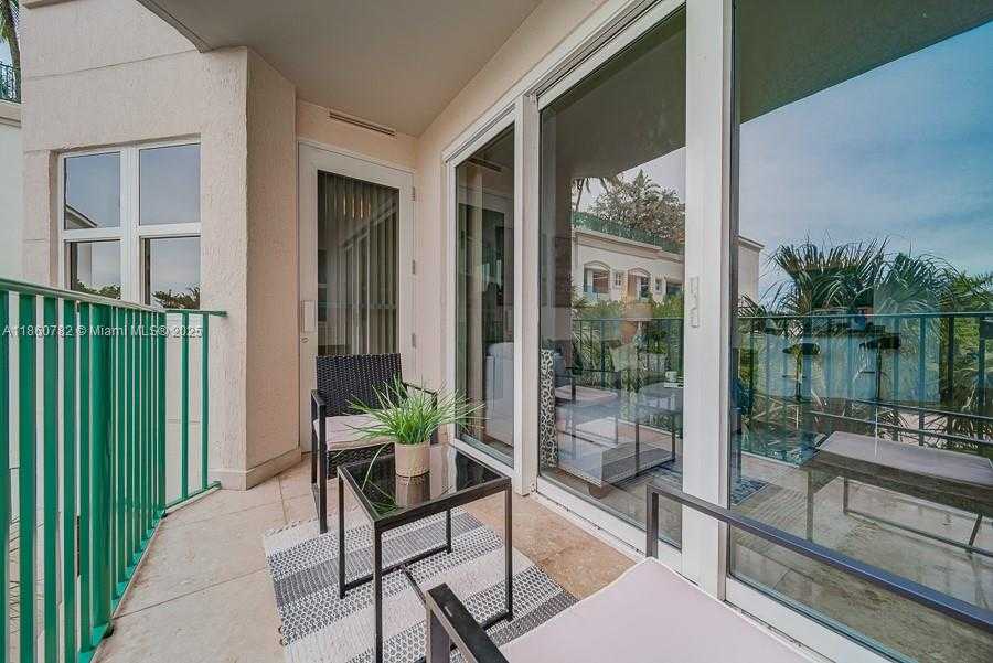Small Image of 19900 EAST COUNTRY CLUB DR #308, Aventura Number 32