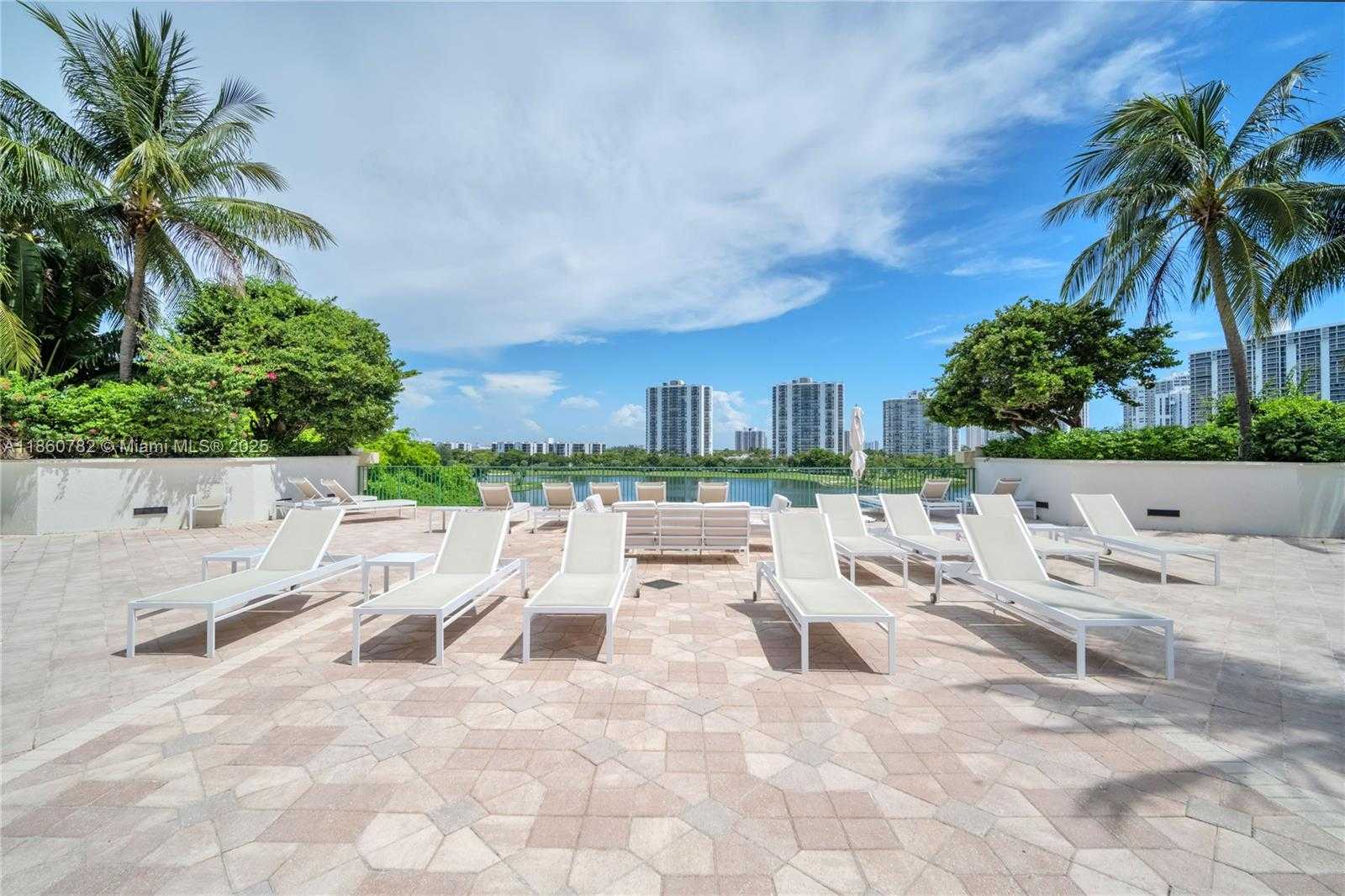 Small Image of 19900 EAST COUNTRY CLUB DR #308, Aventura Number 40