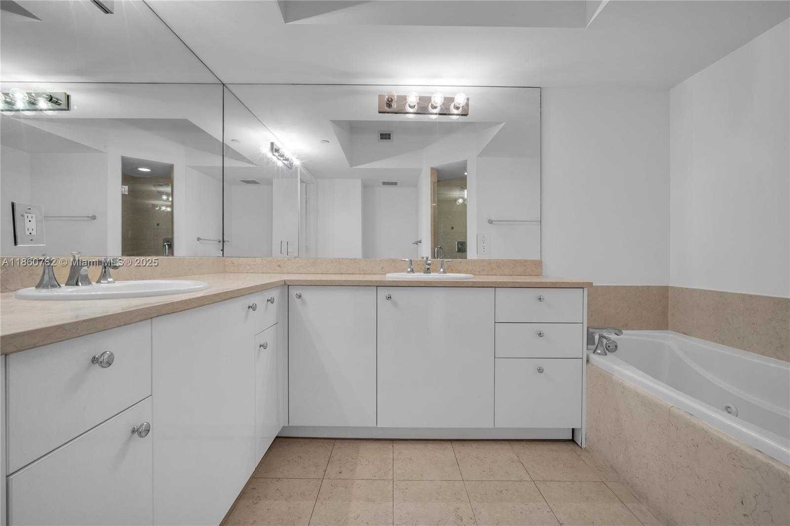 Small Image of 19900 EAST COUNTRY CLUB DR #308, Aventura Number 52