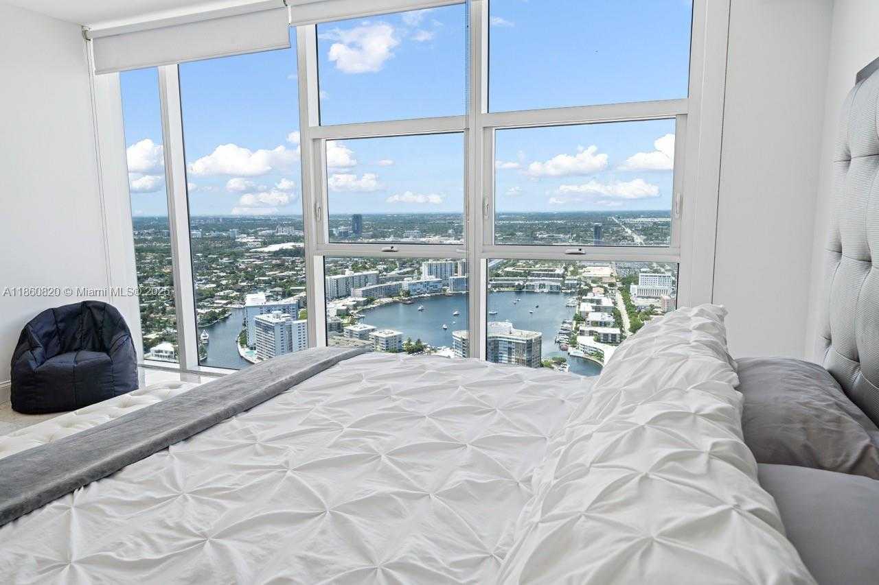 Small Image of 1830 SOUTH OCEAN DR #4907, Hallandale Beach Number 27