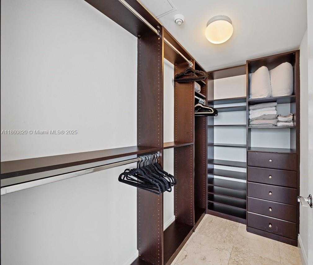 Small Image of 1830 SOUTH OCEAN DR #4907, Hallandale Beach Number 29