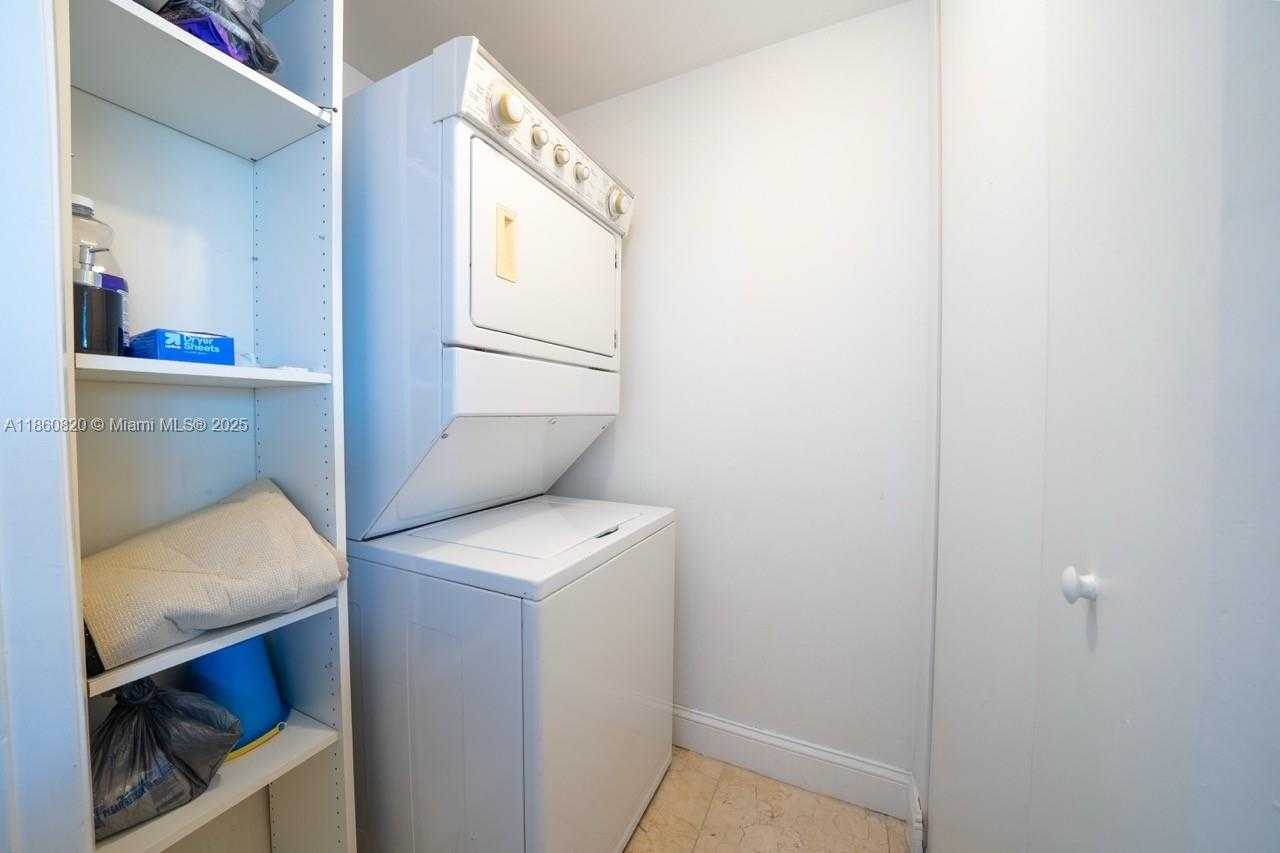 Small Image of 1830 SOUTH OCEAN DR #4907, Hallandale Beach Number 30