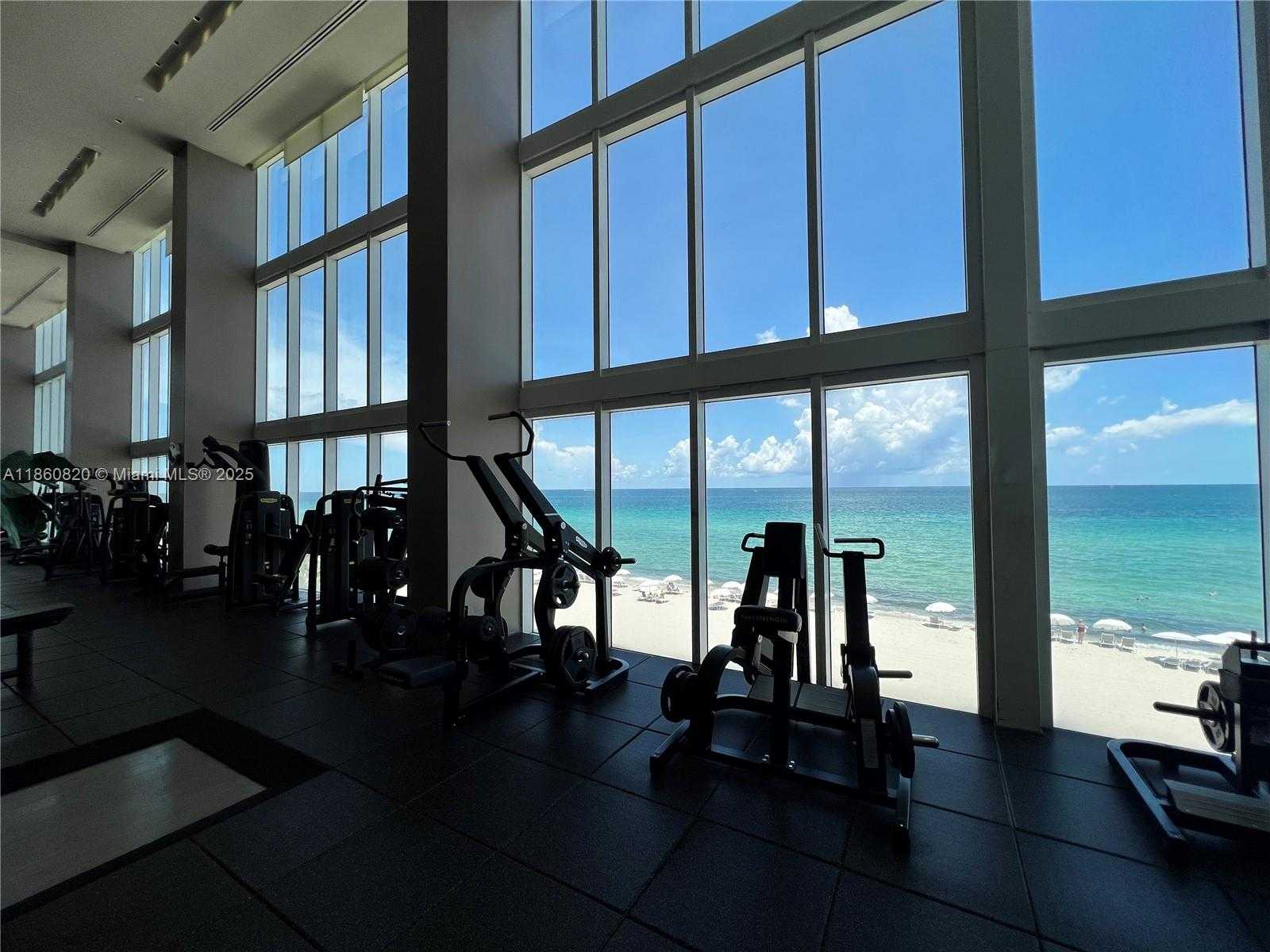 Small Image of 1830 SOUTH OCEAN DR #4907, Hallandale Beach Number 32