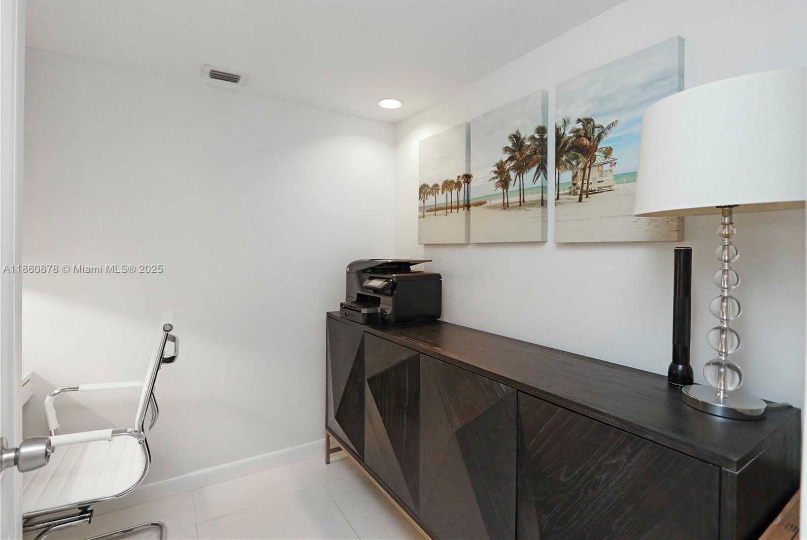 Small Image of 210 SEA VIEW DR #207, Key Biscayne Number 10