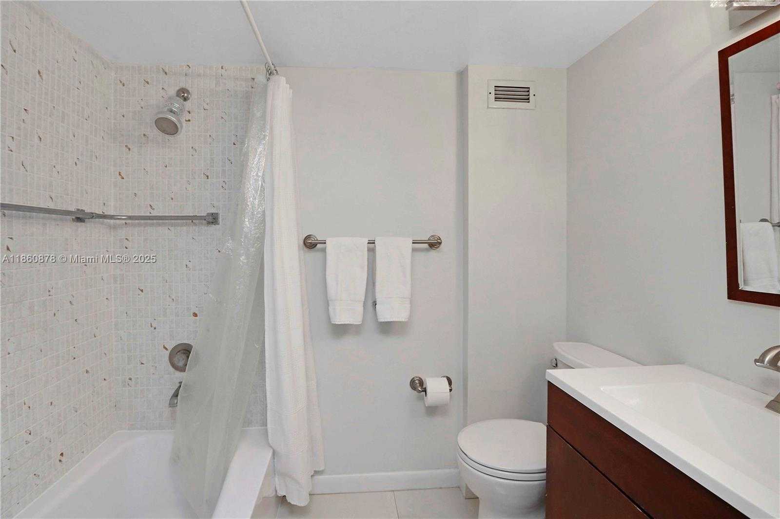 Small Image of 210 SEA VIEW DR #207, Key Biscayne Number 15