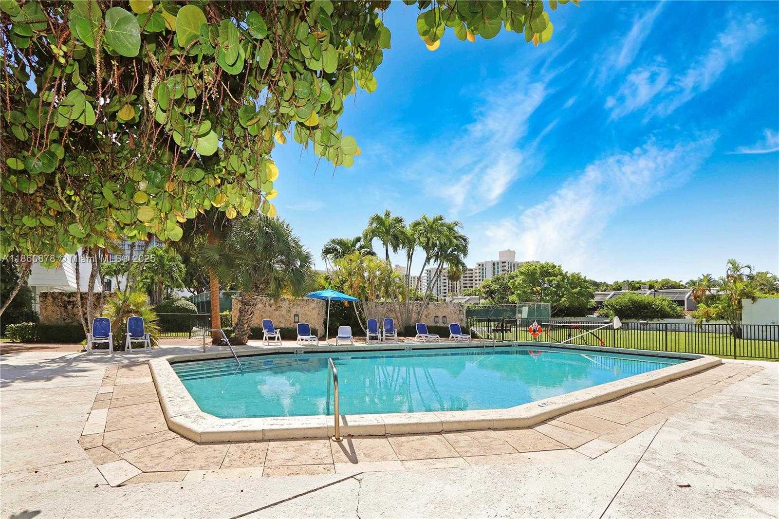 Small Image of 210 SEA VIEW DR #207, Key Biscayne Number 19
