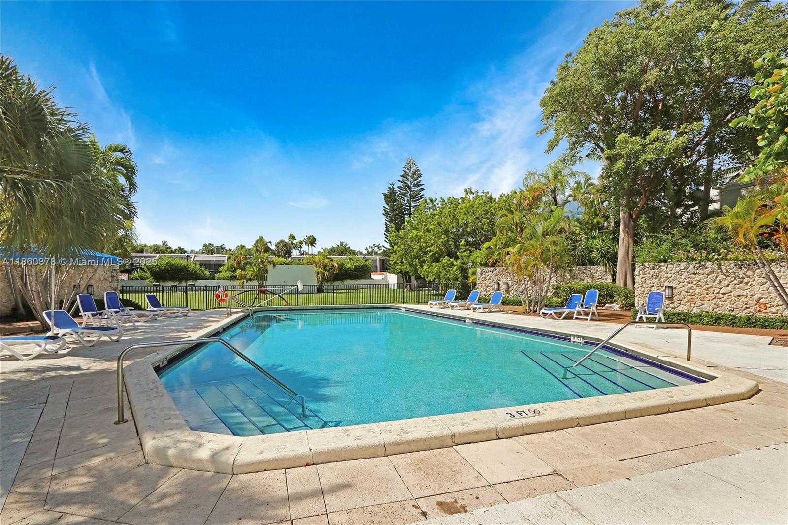Small Image of 210 SEA VIEW DR #207, Key Biscayne Number 20