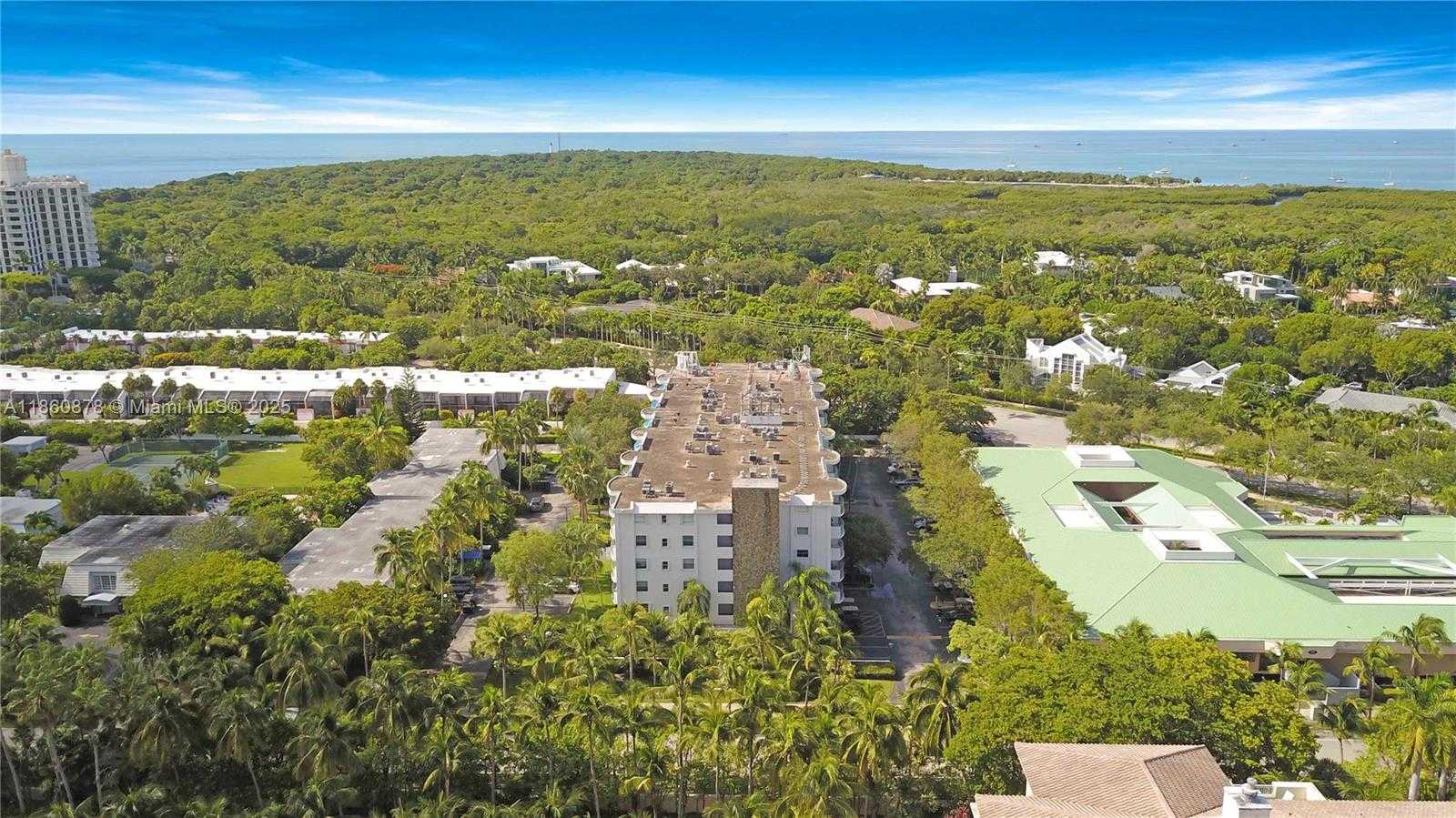 Small Image of 210 SEA VIEW DR #207, Key Biscayne Number 23