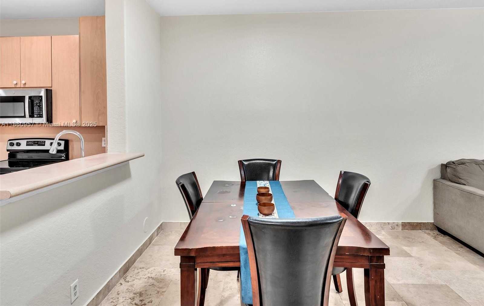 Small Image of 3853 TREE TOP DR, Weston Number 11