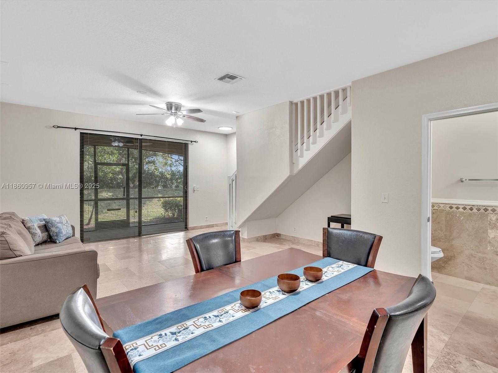 Small Image of 3853 TREE TOP DR, Weston Number 13