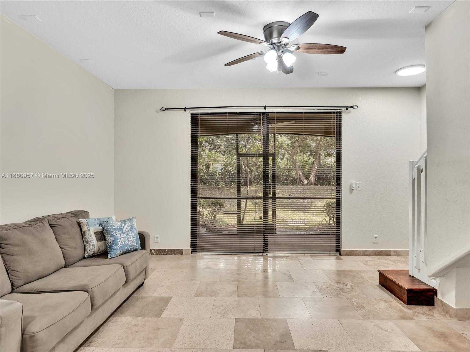 Small Image of 3853 TREE TOP DR, Weston Number 14