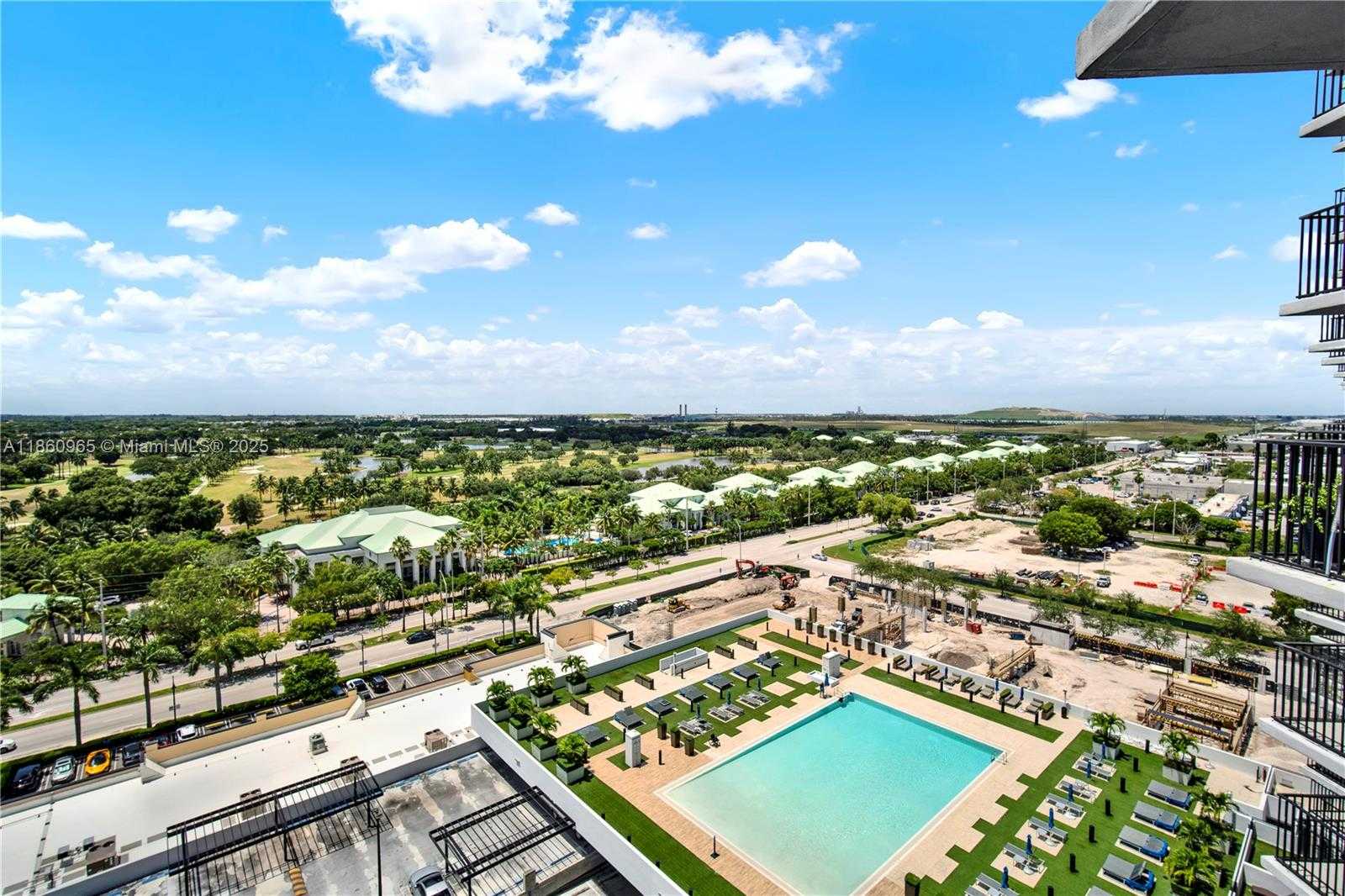 Small Image of 5300 PASEO BLVD #1202, Doral Number 16