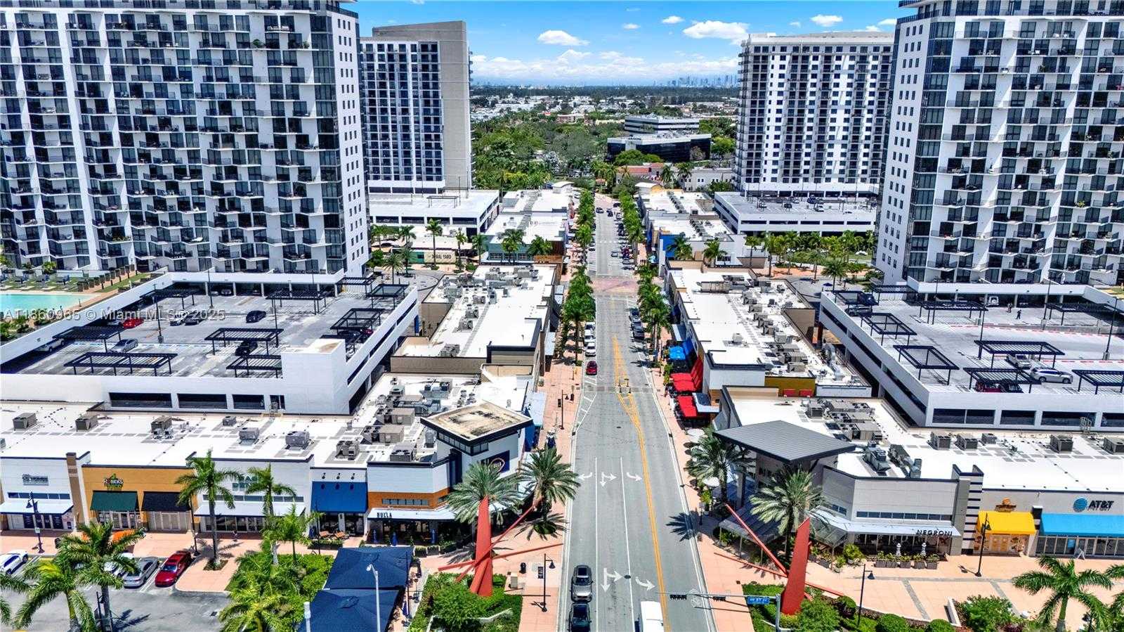 Small Image of 5300 PASEO BLVD #1202, Doral Number 45