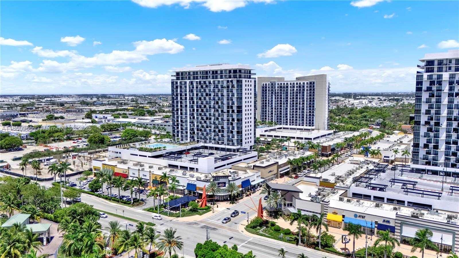 Small Image of 5300 PASEO BLVD #1202, Doral Number 46