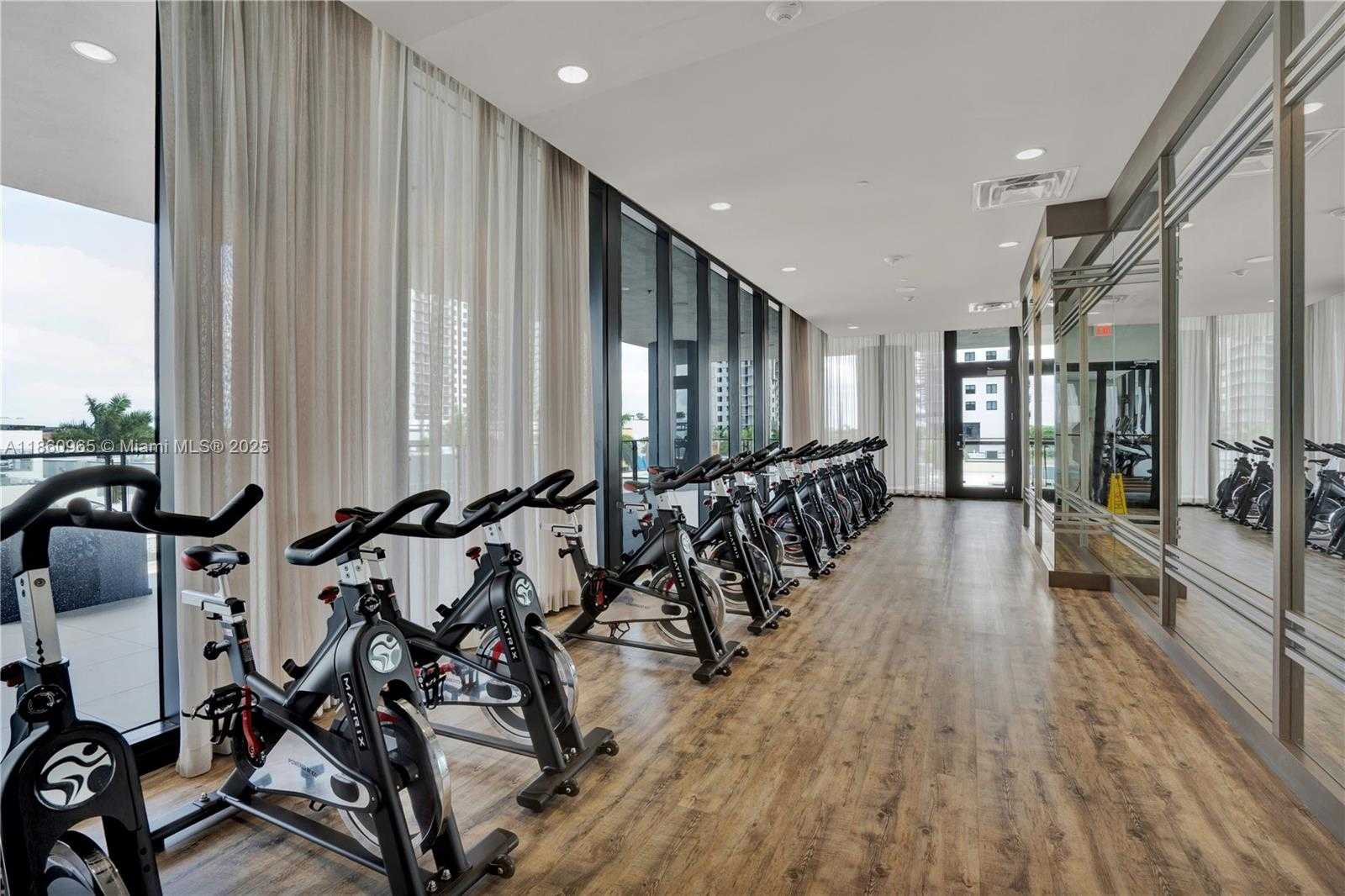 Small Image of 5300 PASEO BLVD #1202, Doral Number 51