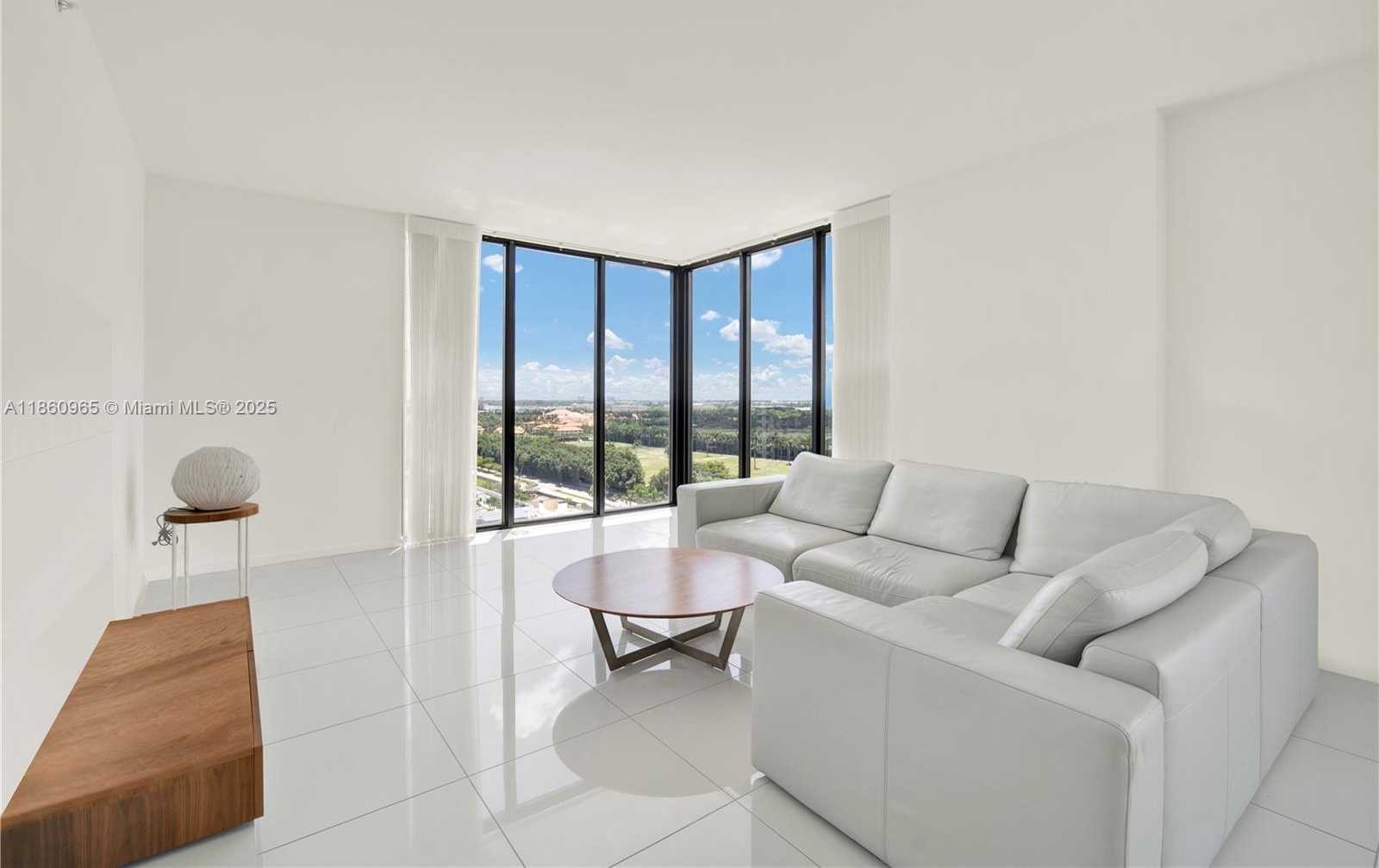 Small Image of 5300 PASEO BLVD #1202, Doral Number 9