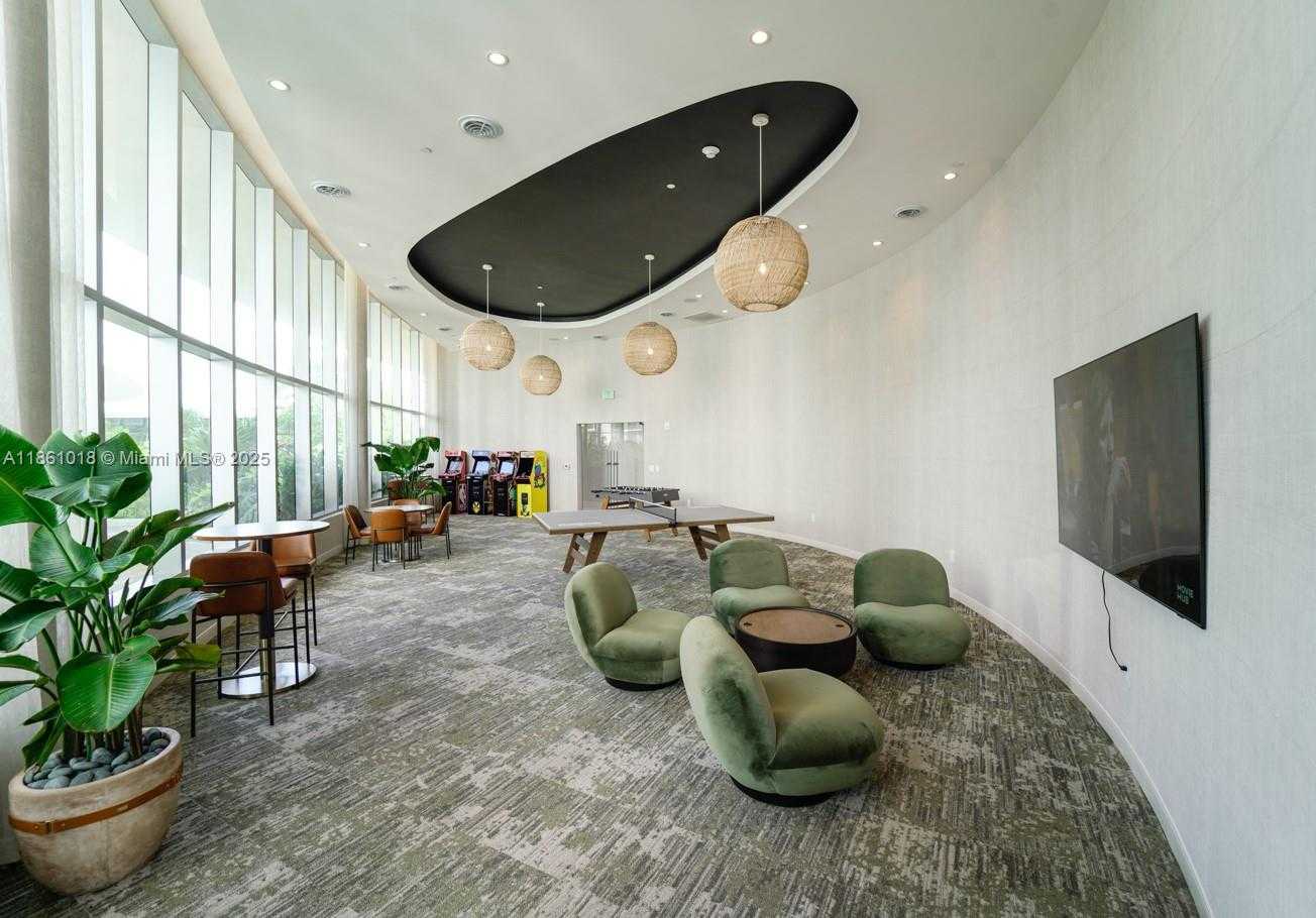Small Image of 700 NORTH EAST 24TH ST #2904, Miami Number 34
